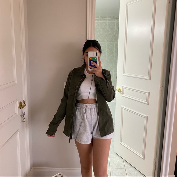 Army Green Shacket - Picture 4 of 4